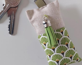 Carabiner Keyring in Cotton with Japanese Pattern, Green & Natural Linen