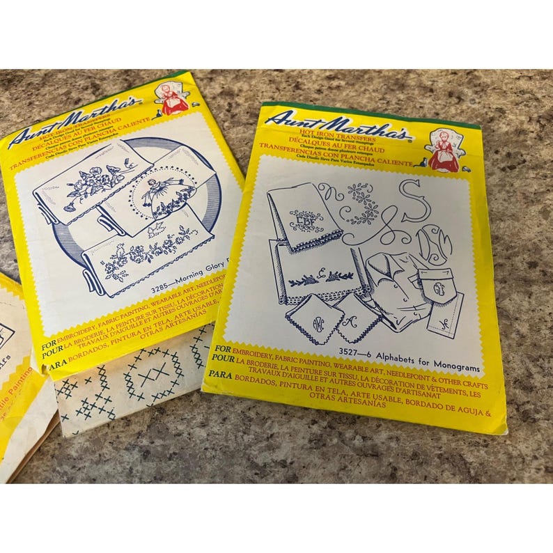 Aunt Marthas Hot Iron Transfer Patterns for Embroidery & Textile ...