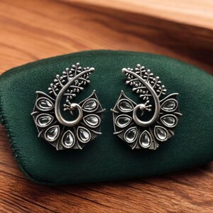 Handmade Oxidized Silver Peacock Stud Earrings: Stone Detail Ethnic Jewelry