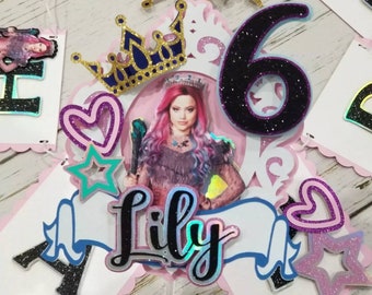 Cake topper with Happy birthday banner, descendants 3 banner, Audrey, Uma, Mal, Evie, Carlos, Jay, customizable
