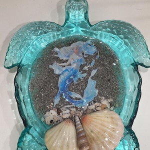 Hand Crafted Sea Turtle Mermaid Jewelry Ring Holder Dish / Resin Ring Holder Jewelry Dish / Home Office Decor / Hawaiian Coastal Decor