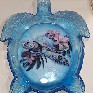 Hand Crafted Sea Turtle Jewelry Ring Holder Dish / Resin Ring Holder Jewelry Dish / Home Office Decor / Hawaiian Coastal Decor