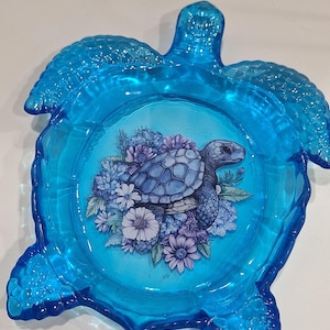 Hand Crafted Sea Turtle Jewelry Ring Holder Dish / Resin Ring Holder Jewelry Dish / Home Office Decor / Hawaiian Coastal Decor