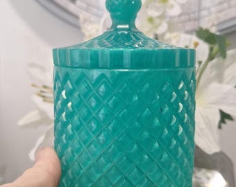 Elegante tarro de recuerdo de resina hecho a mano