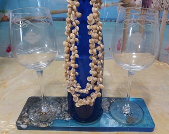 Expositor de copas y botellas de vino de resina con forma de concha marina de 11 1/2" / Mayordomo - Soporte para copas de vino con temática playera / Regalo de inauguración de la casa