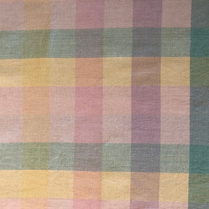 Vintage Pastel Plaid Oval Tablecloth - 58X76 - Perfect for Spring!