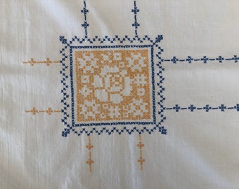 Vintage Hand Embroidered White Cotton Square Tablecloth - 30 Square  - Lovely Cross Stitch Embroidery - Hand embroidery -  1950s Linen