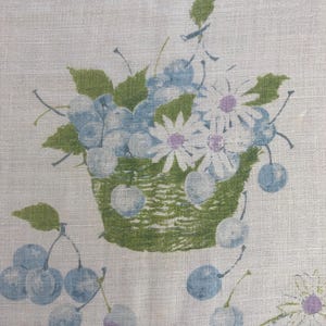 Vintage 60x78 1950s Luther Travis Linen Tablecloth Rectangle