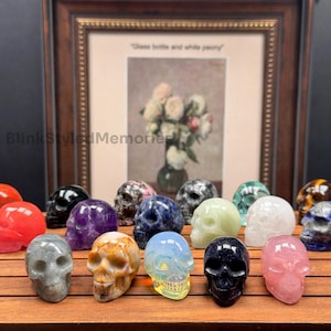 Caveira de cristal esculpida à mão de 1,5'', 36 tipos de caveiras de pedras preciosas naturais, decoração para casa, cristal de cura, cristal de meditação, presente de cristal