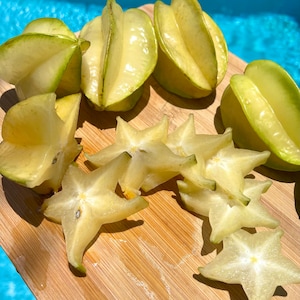 Fresh Miami Starfruit Fwang Tung Carambola Rare Tropical Fruit Organic