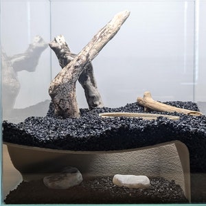 Corner Aquarium Cave for Fish & Shrimp – Space-Saving Tunnel Hideout and Breeding Shelter | Natural Aquascape Decor