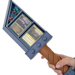 Final Fantasy MTG Deck Box – XL Commander Storage with Dice Slot | Buster TCG Players Gift | FF7 Dice Holder | Magic the Gathering Box