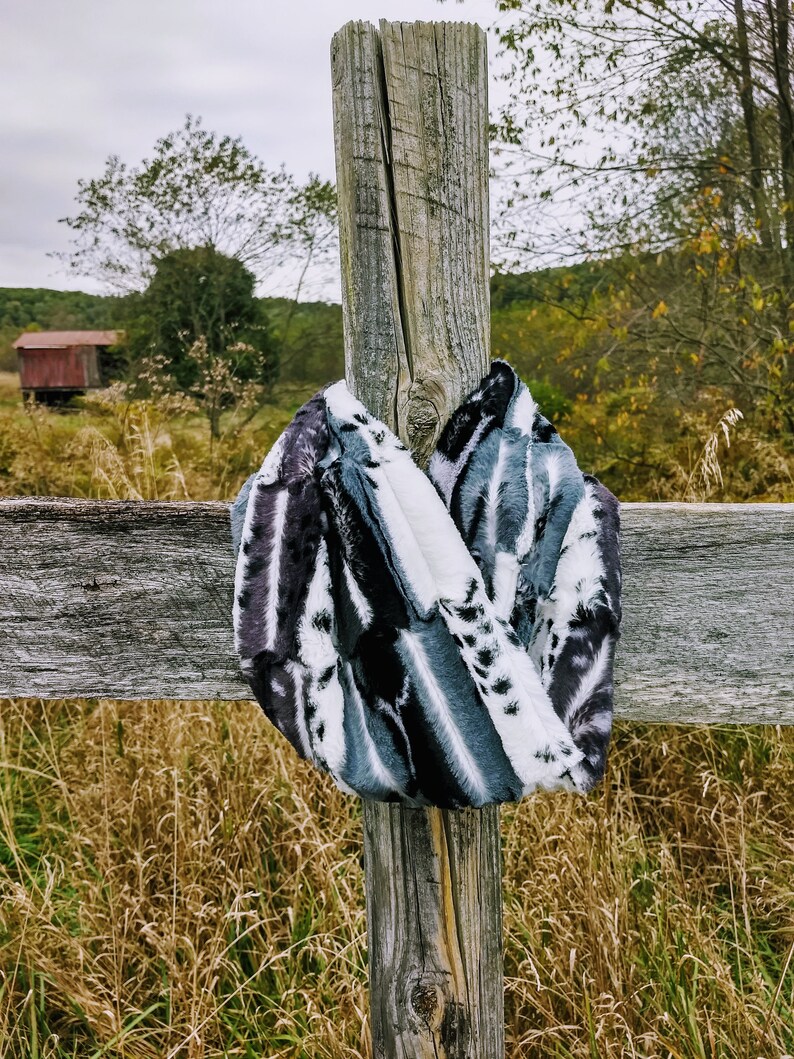Shannon Fabrics Luxe Cuddle Fancy Leopard Black/White Minky image 0
