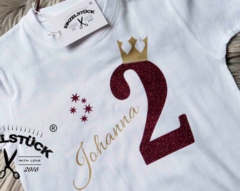 T-shirt d’anniversaire à la mode pour les filles avec un nombre de paillettes et des noms personnalisés en or