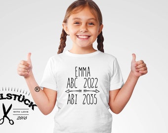 Witziges Schulkind T-Shirt zur Einschulung 2022 für Jungs und Mädchen Abitur 2035