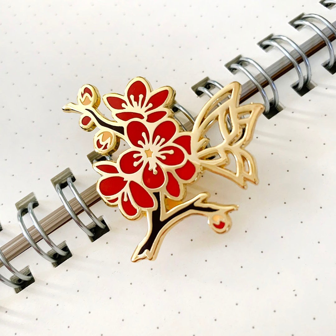 Blooming Flowers Chain Bag Charm S00 - Women - Accessories