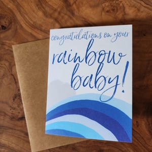 Carte baybeelove : félicitations pour votre bébé arc-en-ciel ! bleu !