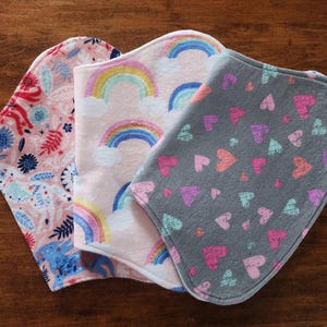 baybeelove burpie set: all the love. all the hearts. unicorns. rainbows. hearts. sweet baby nursery. sweet burpie set.