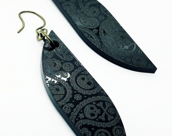 Sugar Skull Earrings | Black Acrylic Jewelry Modern | Black Skull Earrings | Dia del los Muertos | Goth Gift | Gifts for Women