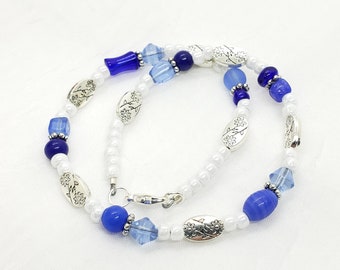 Glass beaded anklet, blue and white beads, summer wear, ankle bling, colourful ankle jewelry, Beaded Anklet, Foot Jewelry, anklet
