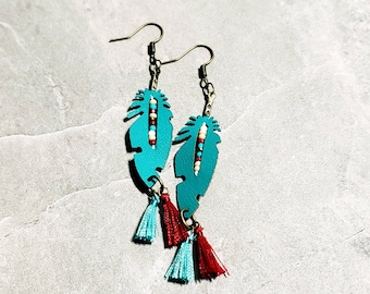 Leather Feather Earrings, Southwestern dangle jewelry, leather jewelry, leather feather drop jewelry, southwest charm leather drops