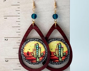 Dangle Earrings for Women, Printed Cactus Sunset on Colored Wood, Wooden Dangle Boho, Cactus Earrings, Unique Gift for Her, Cactus Love,