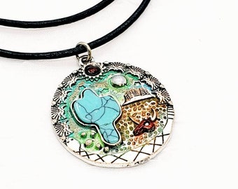 Pendant Necklace,Turquoise Southwest Jewelry, Desert Jewelry, Vintage western Boho, turquoise and leather necklace