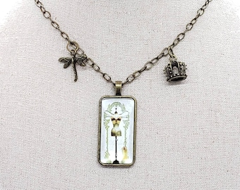 Queen Bee Necklace, Antique Brass Rectangle Pendant, Queen Bee charm necklace, handmade gift, nature lover gift, bee lover necklace, queen