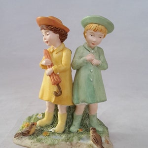 1998 Hallmark Cards Inc. Becky Kelly Best Friends With Ducks Figurine Ornament The Very Best Way to Spend A Day Is To Share It With A Friend