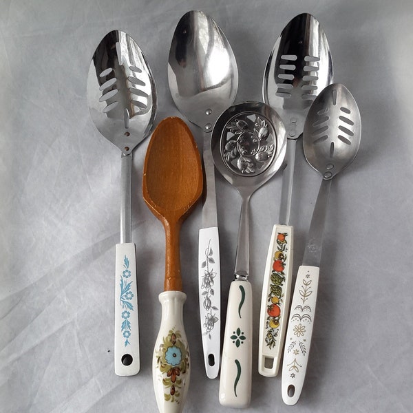 Assorted Serving Spoons Vintage Stainless Slotted, Pierced, Wooden Spoons ~Decorative Porcelain Or Plastic Handles  Ekco, Sheffield, Flint