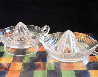 Vintage Glass Citrus Juicer Orange Juice Reamer Fresh Squeezed Lemonade- Large Glass Spouted Manual Press And Twist Citrus Reamer