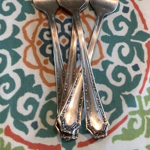 Fairfield Plate ALPHA Pattern Silver Plated Salad Forks ~ Set of Four Floral Embossed Trimmed Small Forks