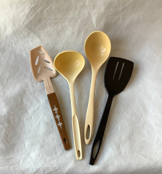 Assorted Plastic Nylon Kitchen Utensils Vintage Slotted Spoon Spatula/ flipper Ladles Your Choice of Cooking Utensils 