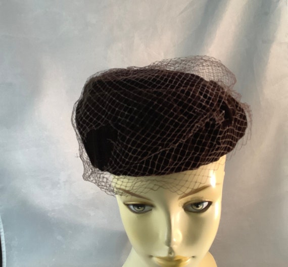 Brown Pleated Velvet Woman's Hat With Fishnet Vei… - image 1