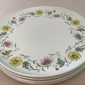 Flowery Vintage DEBONAIRE MELMAC Dinnerware~ Set of Four Dinner Plates~ Mid-Century Melamine 9 1/2&quot; Plates Trimmed W/Colorful Wild Flowers