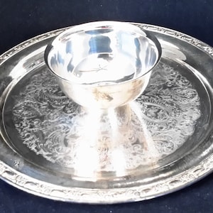 Vintage Oneida Park Lane Silver Plated Chip-and-Dip Server Big Round Fancy Embossed Party Platter