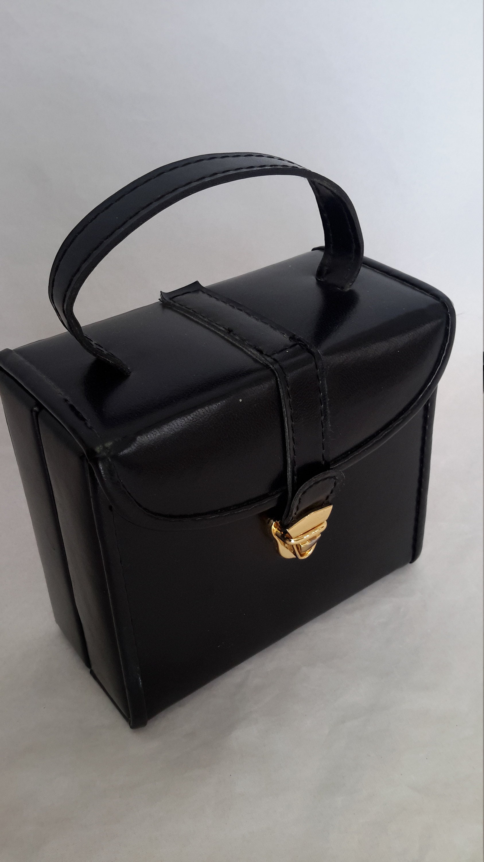 Exquisite Anti Tarnish Jewelry Travel Bag in Black Tan and 