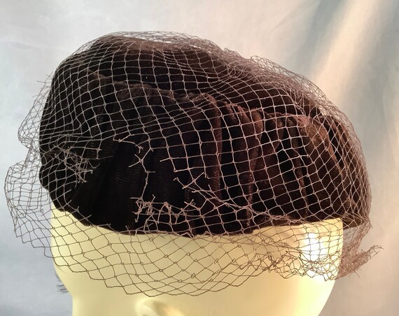 Brown Pleated Velvet Woman's Hat With Fishnet Vei… - image 7