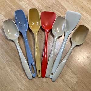 Assorted Vintage Kitchen Spoons ~ Stir Things Up With Classic Mixing Spoons ~ Choice Of Melamine Serving Spoons /Hutzer/Foley/Ensar/Mepal