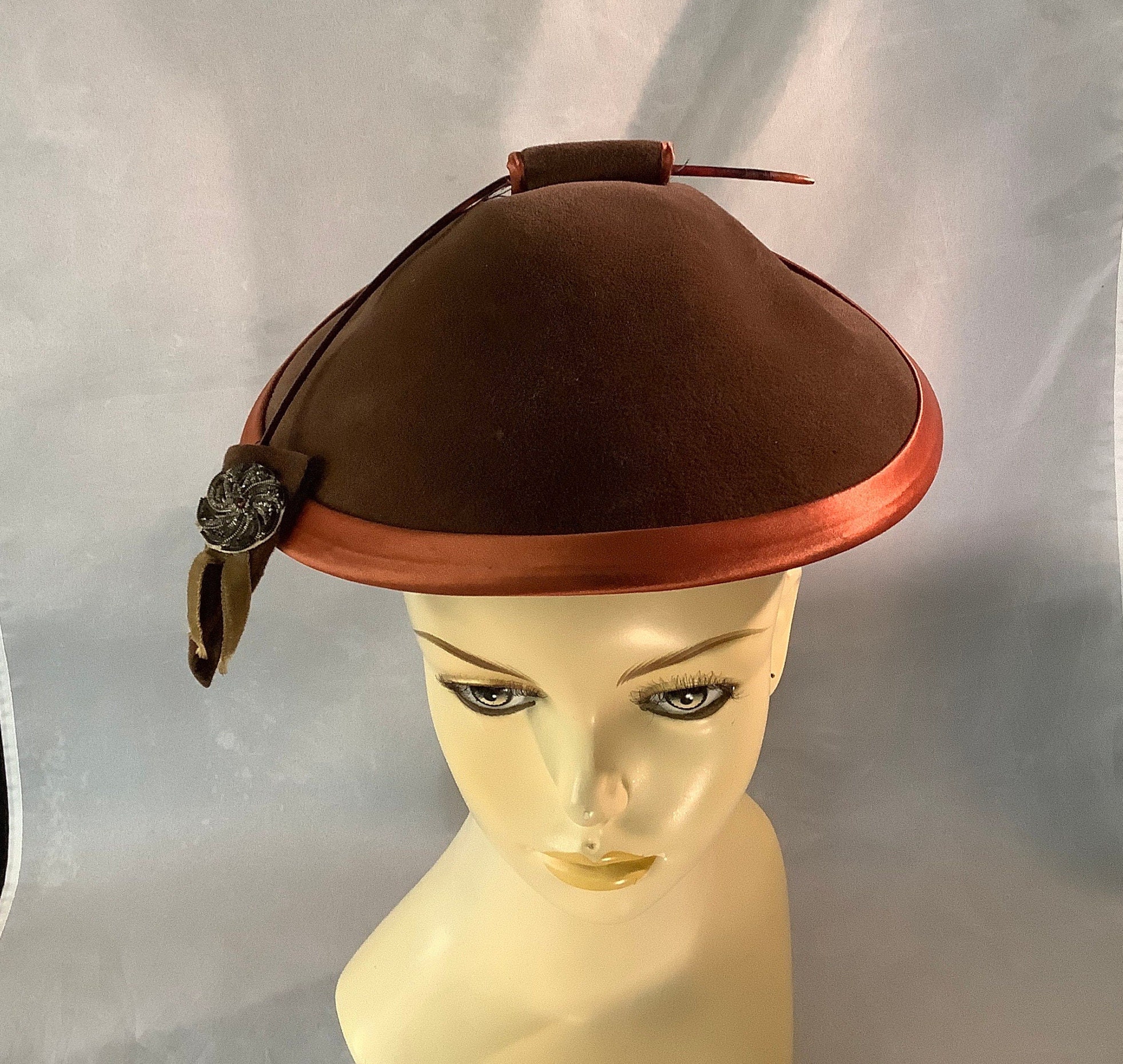 Vintage Richard Original Multi-Color Feather Pillbox Hat 100% Wool 1950s 60s 1960s Feather Pillbox Hat - Richard Original - Good  main image 3