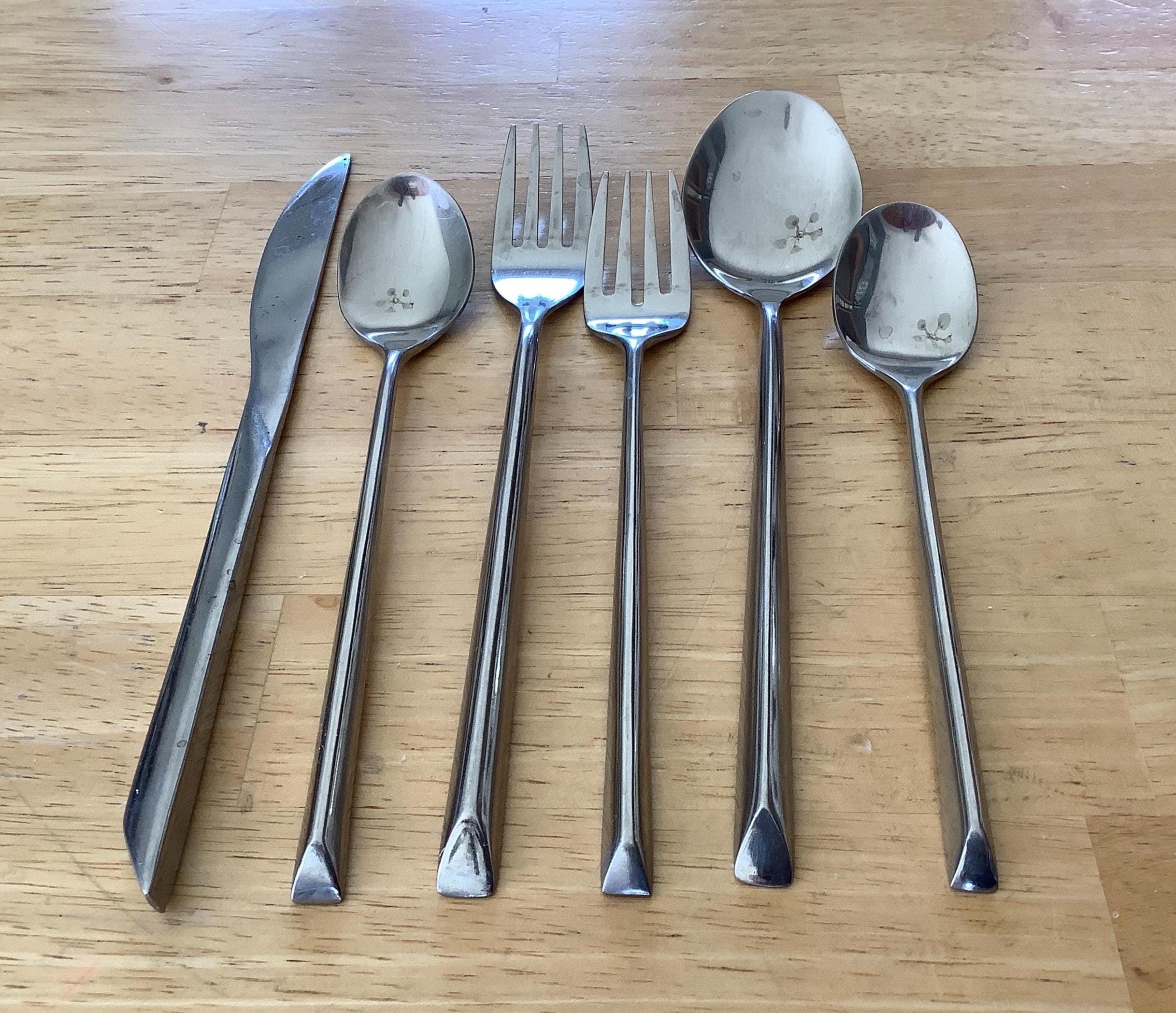 Oneida Moda Stainless Steel 18/10 Flatware - Glossy Finish - CHOICE Your Piece