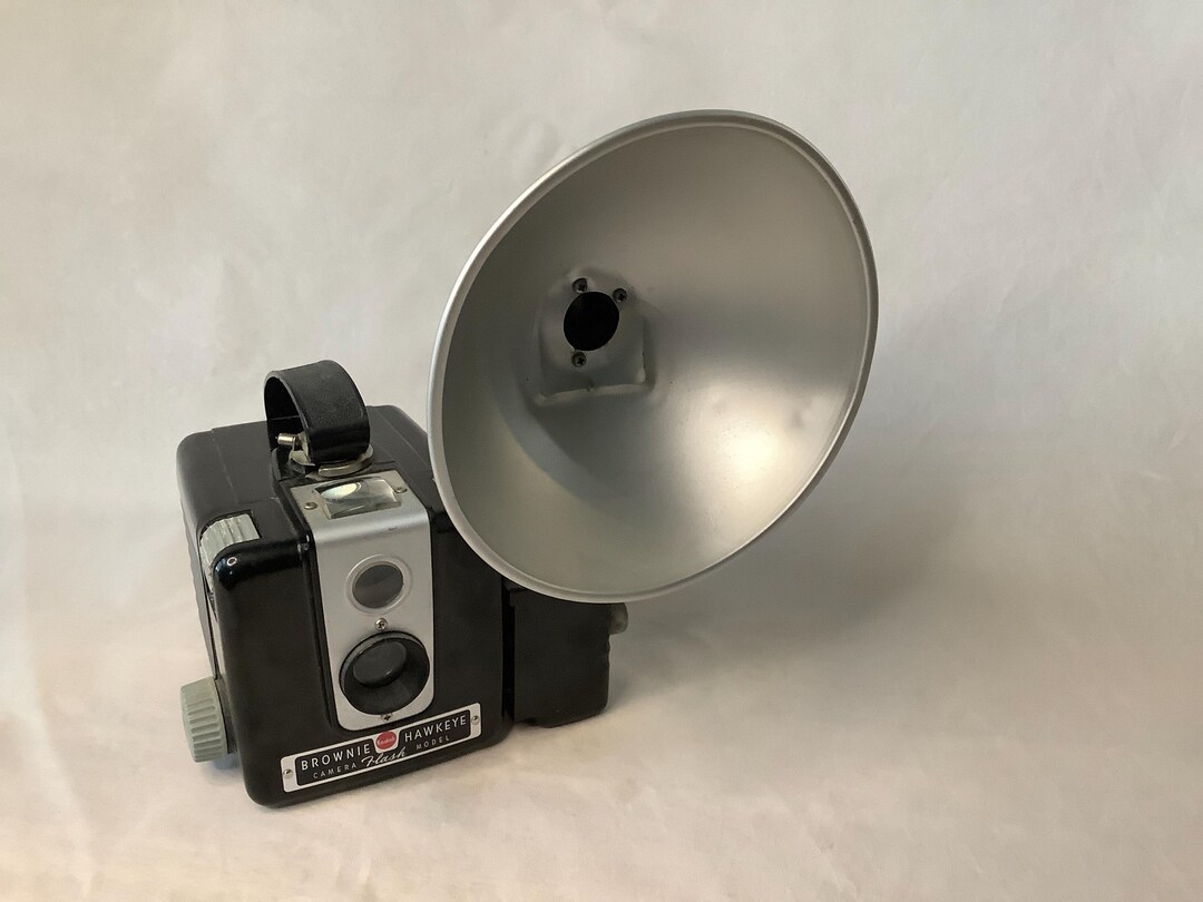 Vintage Brownie Hawkeye Camera~ Flash Model by Eastman Kodak~ Kodalite ...