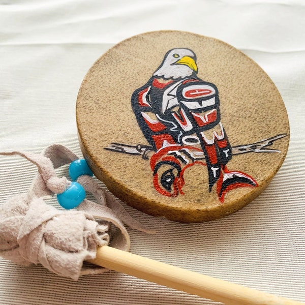 Tribal Drum Miniature Drum Native Eagle Painting on Goat Rawhide 3 « x3 » est livré avec un pilon