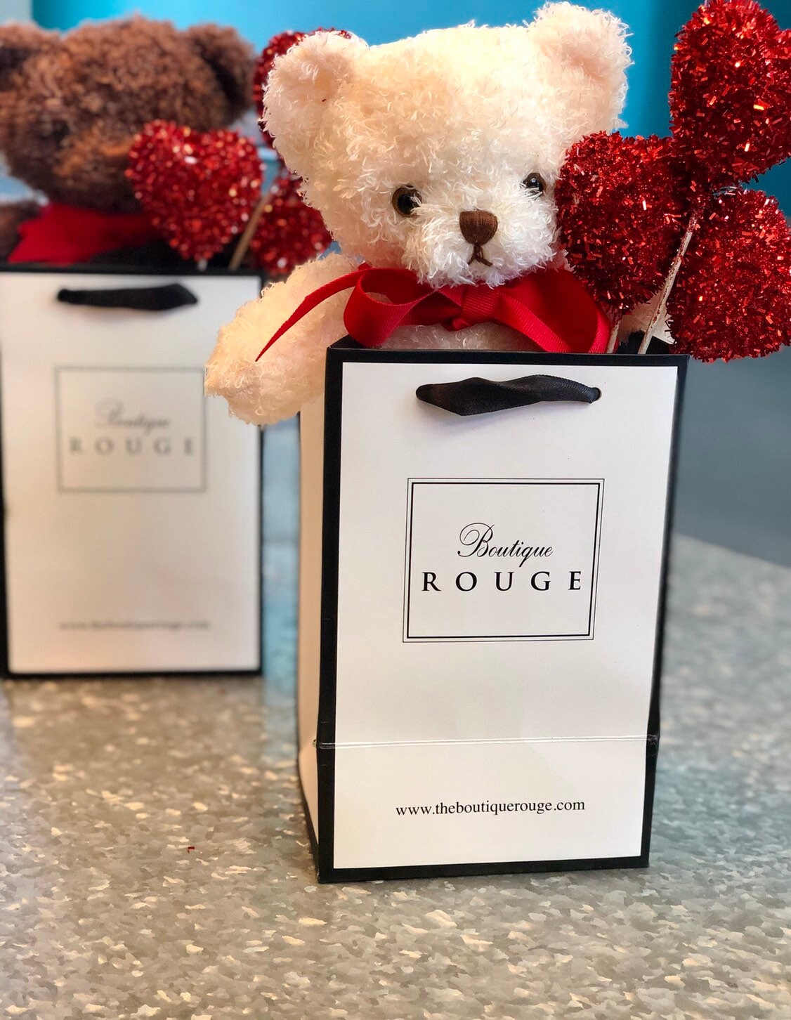 Oso de peluche personalizado con foto y texto personalizado en el corazón,  oso de peluche de San Valentín con rosa y lazo para ella como regalo