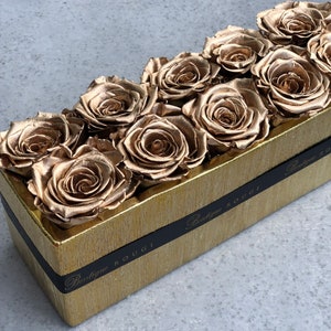 Gold Ceramic Centerpiece, Centerpiece with preserved roses,Centerpiece for dining tables,Centerpiece with eternity roses, dining table decor image 8