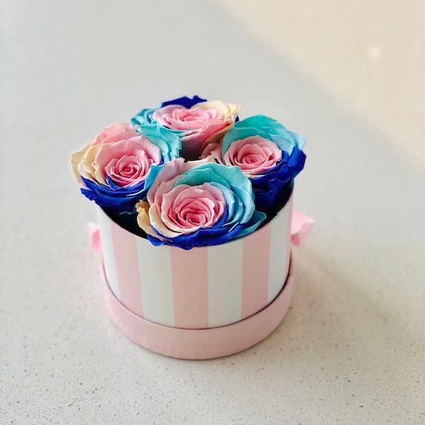 Unicorn Roses | Bridal Shower Party Favors | Baby Shower Party Favors | Birthday Favors | Roses in a hat box | Preserved Roses in a box |