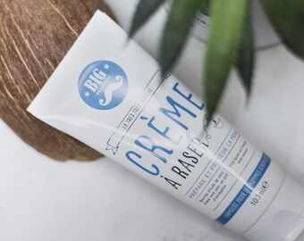 Shaving cream made in France