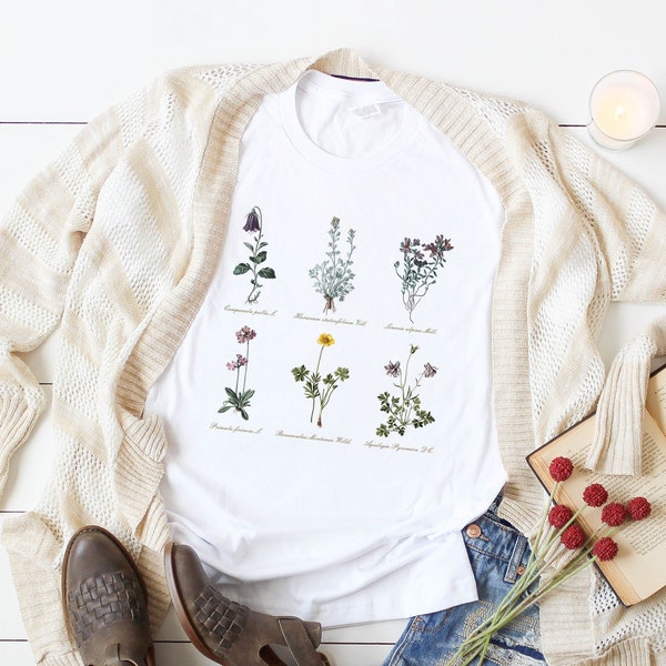 Dainty Wildflower Tee | Botanical Tshirt | Vintage Wildflowers | Gardening Shirt | Plant Shirt | Flower Shirt | Women's Tees | Boho Graphic