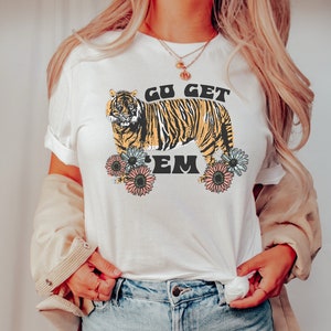 Go Get em Tiger Tee | Retro Boho Tshirt | Modern Abstract Shirt | Minimalist Tshirt  | Boho Tiger Tee | Safari Animal Shirt
