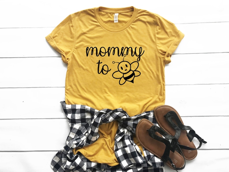 Mommy and Daddy to Bee Matching Shirts © Mothers Day Tees - Etsy